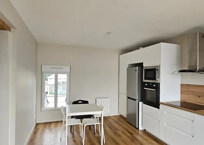 Le Chatenay - - Wifi Gratuit * Angers