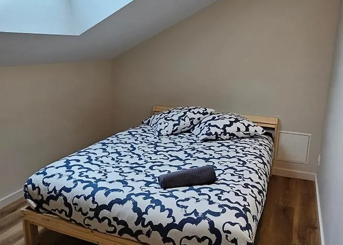 Le Chatenay - - Wifi Gratuit *